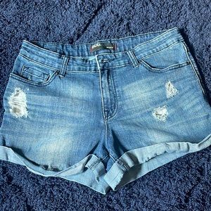 Stretchy jean shorts